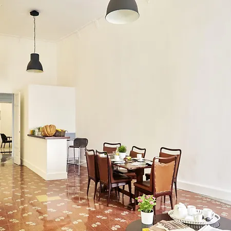 Bed & Breakfast Maison Toledo 210 Neapel