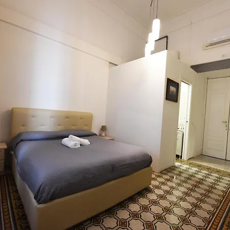 Bed & Breakfast Maison Toledo 210 Napels