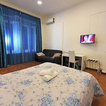 Maison Toledo 210 Alojamento de Acomodação e Pequeno-almoço