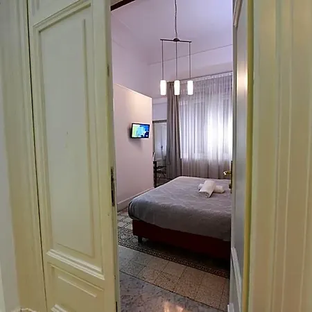 Maison Toledo 210 Alojamento de Acomodação e Pequeno-almoço 4*