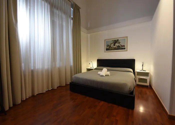 Nocleg ze śniadaniem Maison Toledo 210 4*