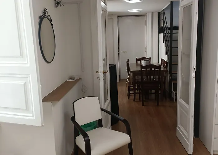 Nocleg ze śniadaniem Maison Toledo 210 4*