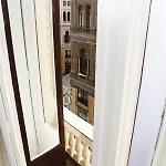 Maison Toledo 210 B&B 4*