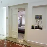 Maison Toledo 210 4* 나폴리