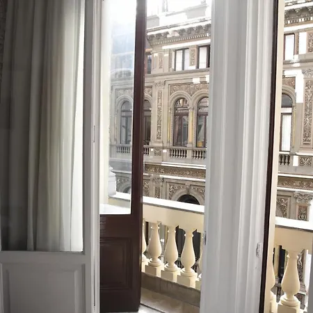 Maison Toledo 210 3* Naples