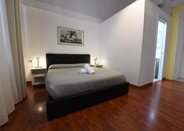 Maison Toledo 210 4* Nápoly