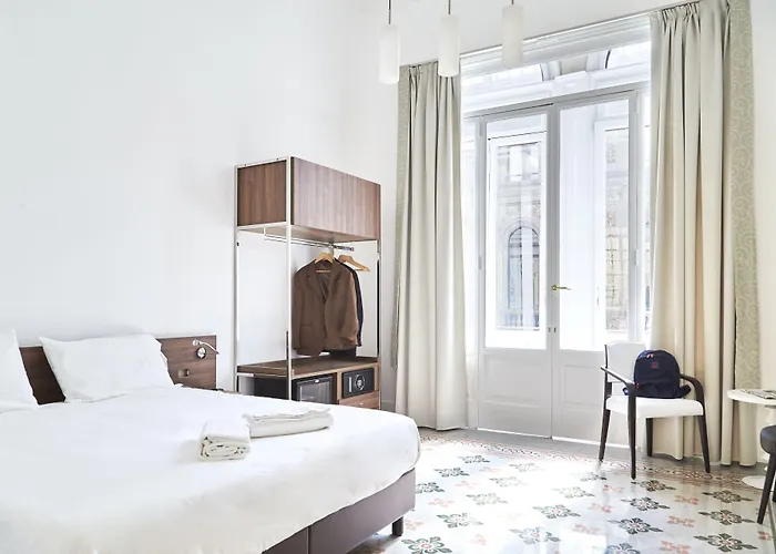 Maison Toledo 210 Panzió 4*